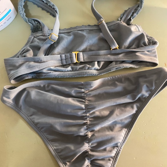 Swim suit two piece - Picture 3 of 5